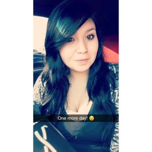 Meet your Posher, Kelly